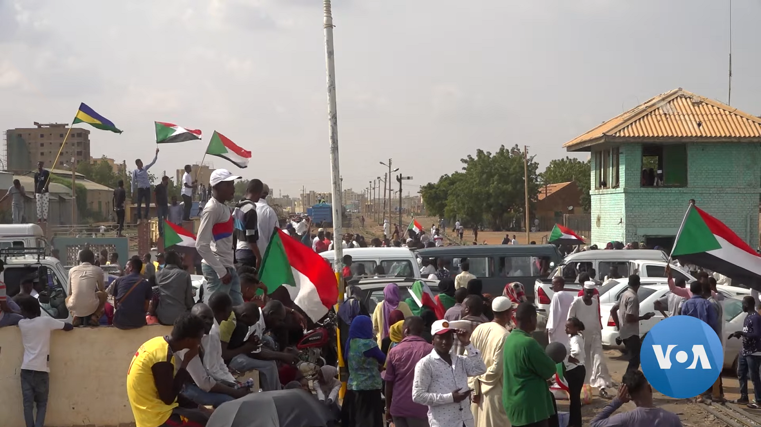 “Just Fall – That is All” – Or is it? Sudan’s Road to Political Transition, and an Uneasy Path Ahead