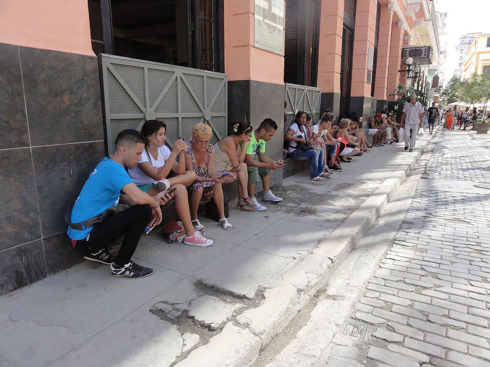 Online, In Line: Cuba’s Internet Liberalisation Only a Small Reason to Celebrate